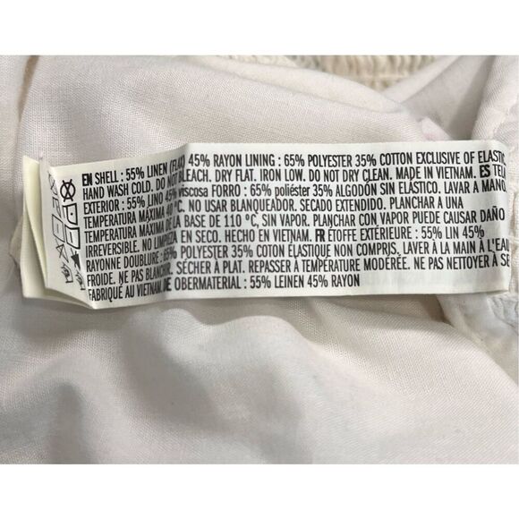 Forever 21 White With Roses Dress Size M NWT - Picture 4 of 4